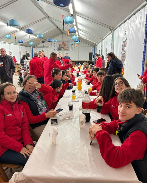 divendres 14 de marcplanta de la nostra falla infantil  supernova  de l artista ruben canet.a la  maximo ancho 2400 maxima altura 1800 